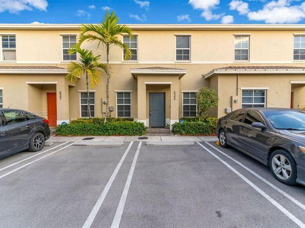 533 NE 5th Pl , Florida City, FL 33034