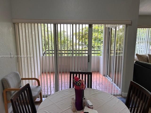 11201 NW 7th St , Unit 204, Sweetwater, FL 33172 Photo