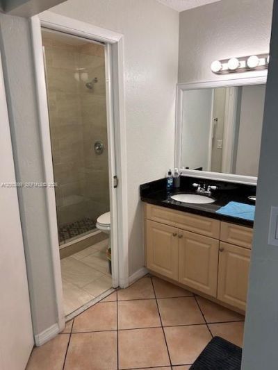 11201 NW 7th St , Unit 204, Sweetwater, FL 33172 Photo