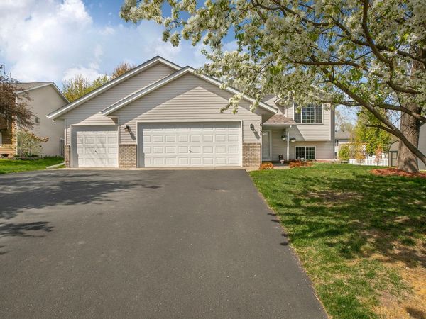 6158 Wildwood Way , Monticello, MN 55362