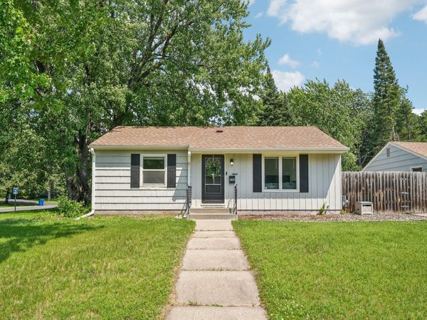 10035 3rd Avenue S, Bloomington, MN 55420