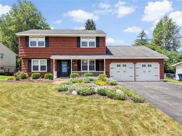 419 Blueberry Lane, Syracuse, NY 13219