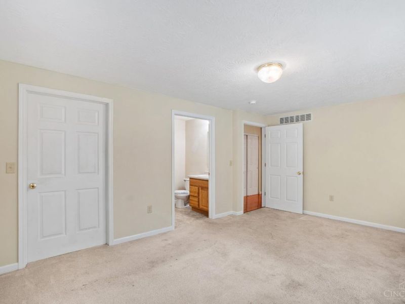 3946 Cain Run Road, Williamsburg Township, OH 45103 Photo 8