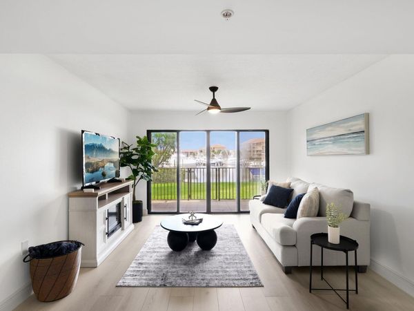 1601 Marina Isle Way, Unit 101, Jupiter, FL 33477