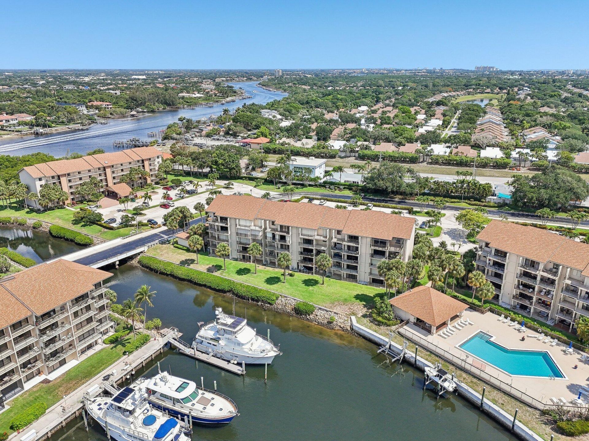 1601 Marina Isle Way, Unit 101, Jupiter, FL 33477 Photo