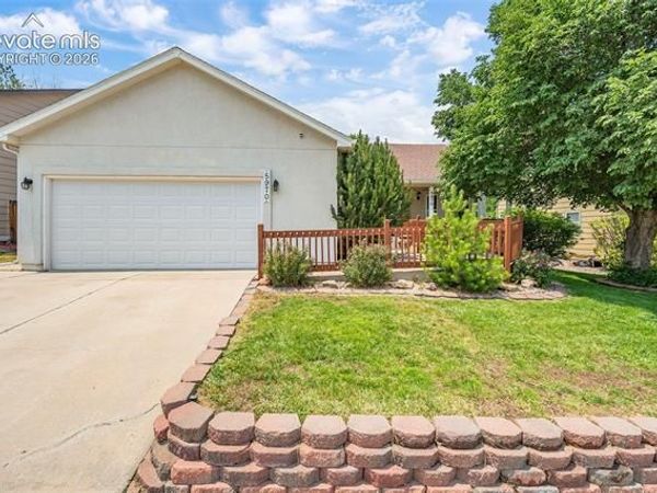 5970 Fescue Drive, Colorado Springs, CO 80923