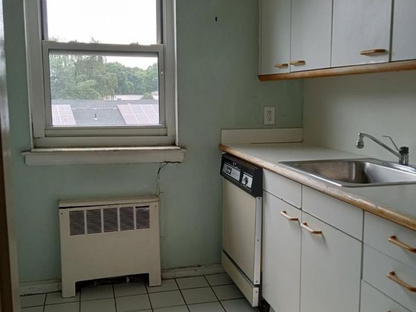 69-38 Kissena Blvd Kissena Blvd, Unit 135B, Kew Garden Hills, NY 11367