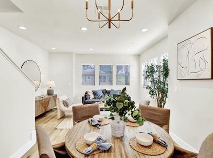 1513-1515 Eggplant Aly, Sacramento, CA 95814 Photo