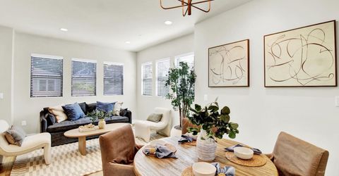 1513-1515 Eggplant Aly, Sacramento, CA 95814 Photo