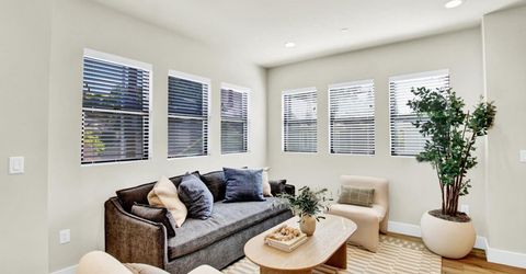 1513-1515 Eggplant Aly, Sacramento, CA 95814 Photo
