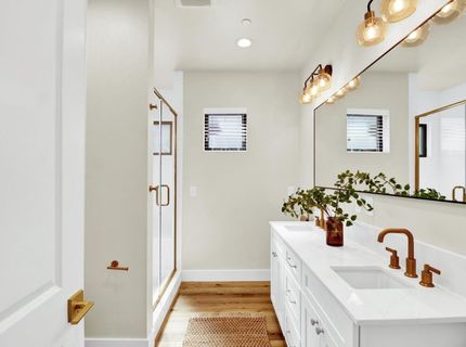 1513-1515 Eggplant Aly, Sacramento, CA 95814 Photo