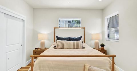 1513-1515 Eggplant Aly, Sacramento, CA 95814 Photo