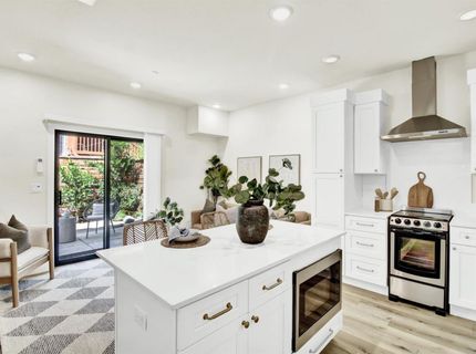1513-1515 Eggplant Aly, Sacramento, CA 95814 Photo