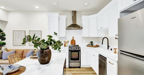 1513-1515 Eggplant Aly, Sacramento, CA 95814 Photo