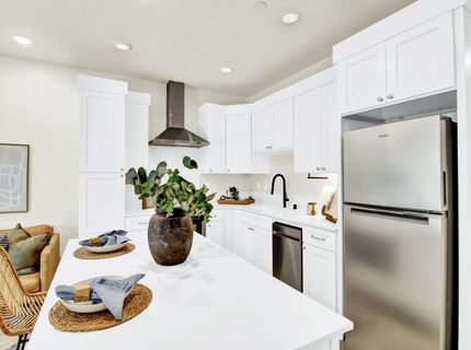 1513-1515 Eggplant Aly, Sacramento, CA 95814 Photo