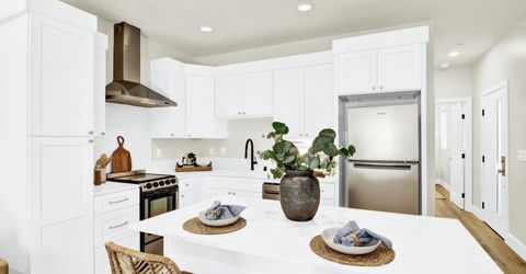 1513-1515 Eggplant Aly, Sacramento, CA 95814 Photo