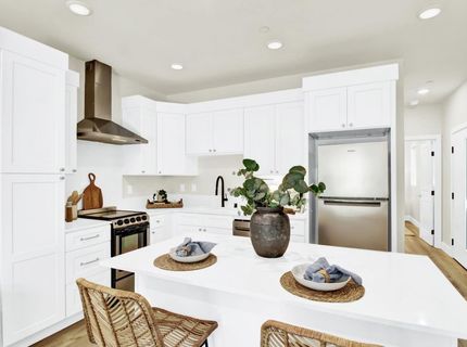 1513-1515 Eggplant Aly, Sacramento, CA 95814 Photo
