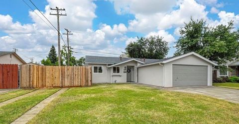 8894 Sharkey Ave, Elk Grove, CA 95624 Photo