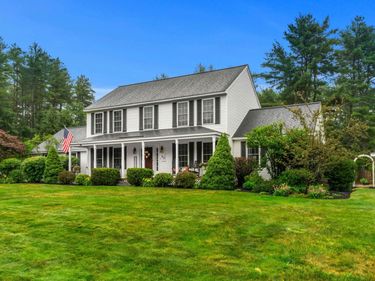 52 Oak Hill Road, Brookline, NH 03033