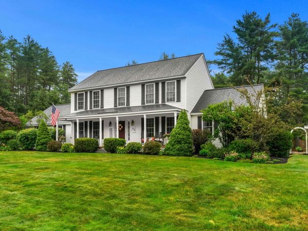 52 Oak Hill Road, Brookline, NH 03033
