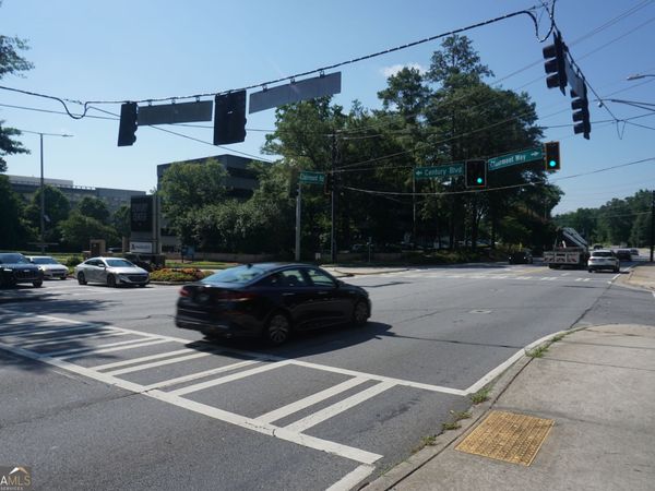 3020 Clairmont Road, Brookhaven, GA 30329