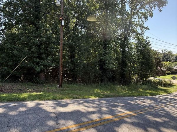 1978 Garden Drive, Gainesville, GA 30507