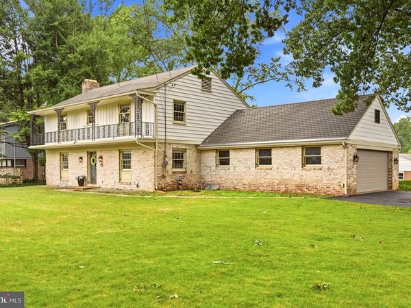 1555 MISSION ROAD , LANCASTER, PA 17601