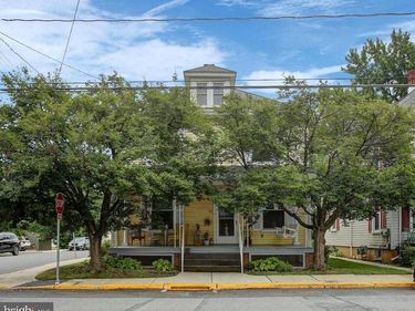 63 LINDEN AVENUE N, GREENCASTLE, PA 17225