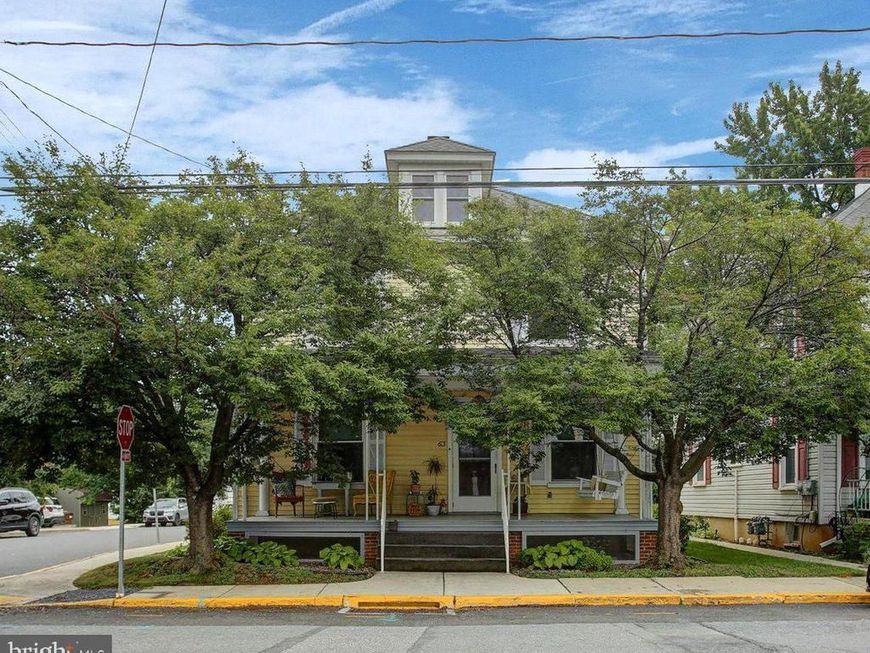 63 Linden Avenue N, Greencastle, PA 17225 Main Photo