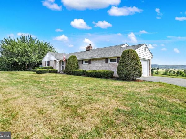 13 LUPINE LANE, OLEY, PA 19547