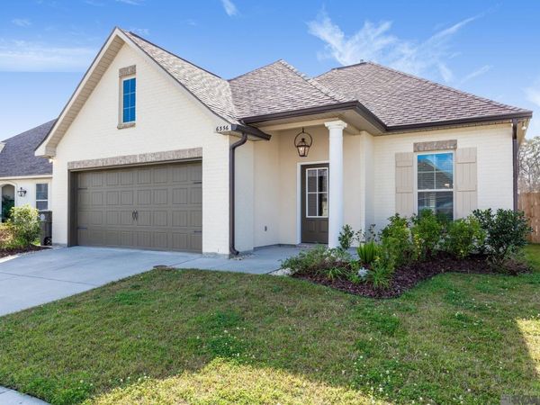 6356 Lake Edge Dr, Baton Rouge, LA 70820