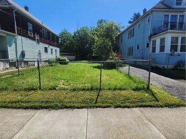 341 Cambridge Avenue, Buffalo, NY 14215