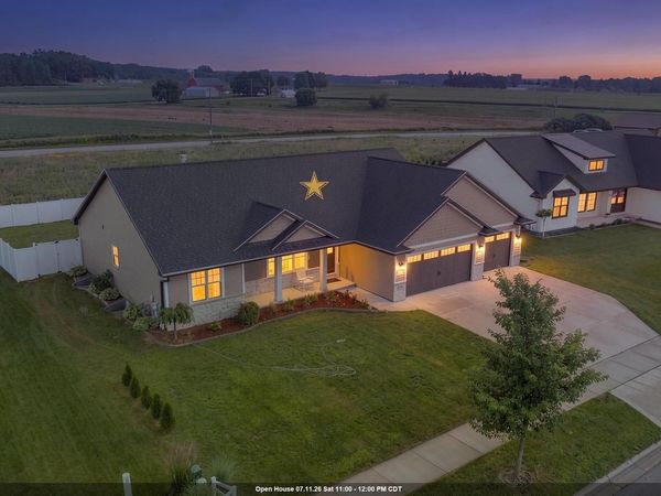 1756 RED OAK STREET, Green Bay, WI 54313