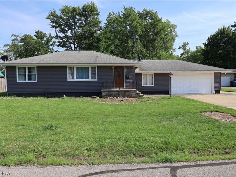 164 Sipple Avenue, Amherst, OH 44001 Photo 1