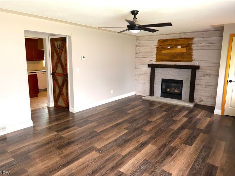 164 Sipple Avenue, Amherst, OH 44001 Photo 5