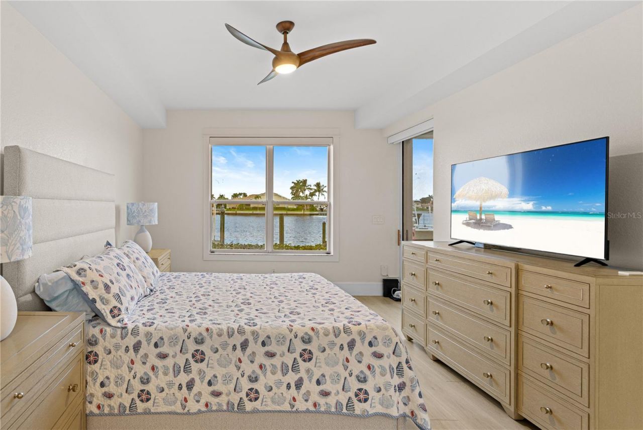 380 Stella Maris Drive N, Unit 2602, Naples, FL 34114 Photo