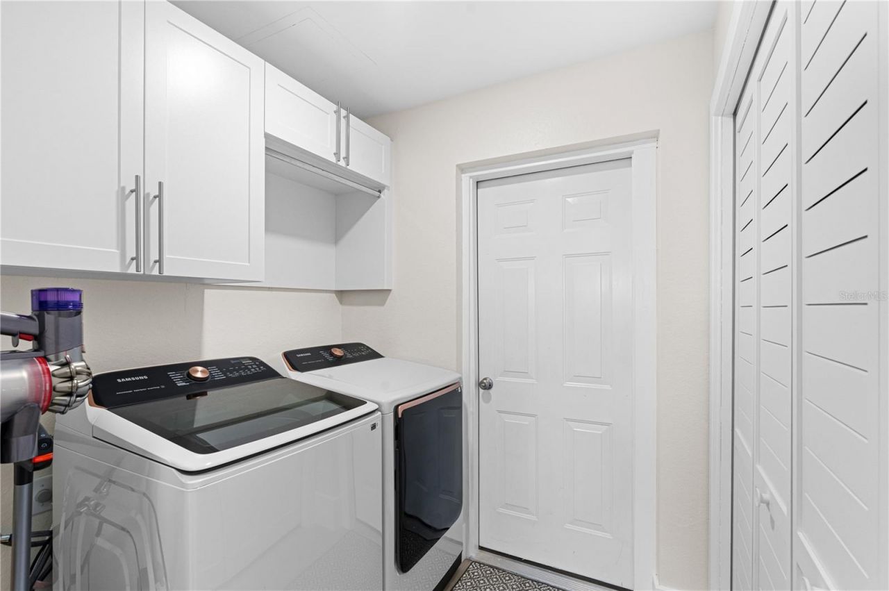 380 Stella Maris Drive N, Unit 2602, Naples, FL 34114 Photo