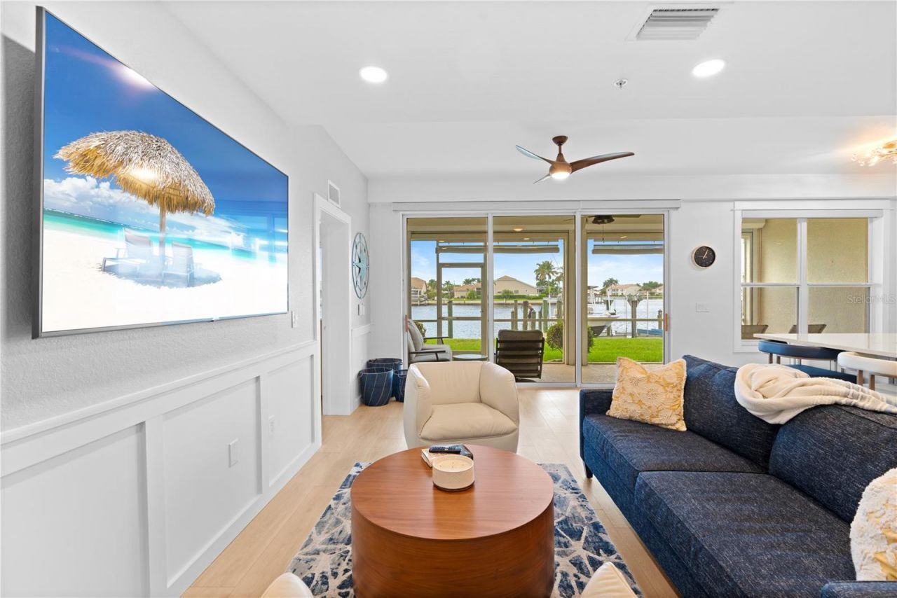 380 Stella Maris Drive N, Unit 2602, Naples, FL 34114 Photo