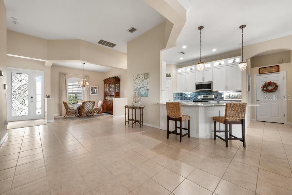 264 Dahlia Court, Bradenton, FL 34212 Photo