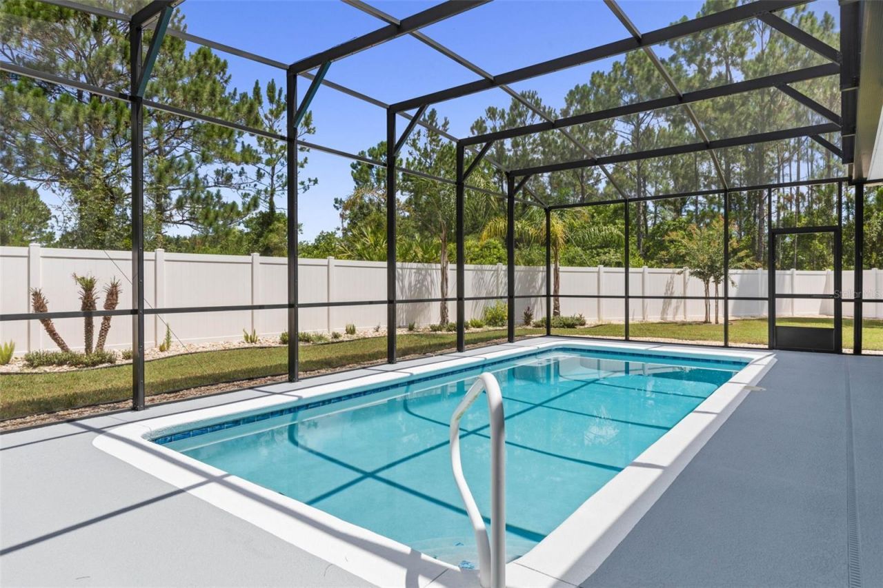 3 Leeds Place , Palm Coast, FL 32137 Photo