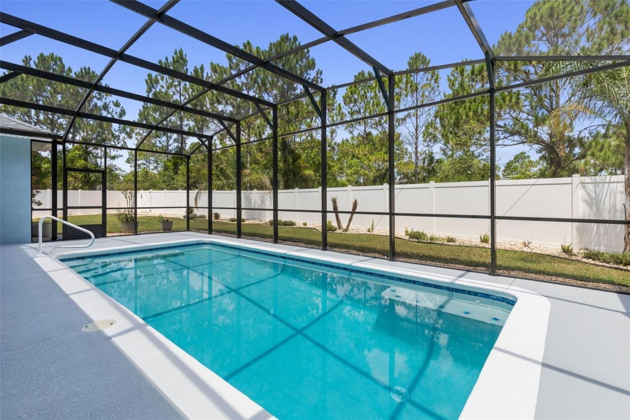 3 Leeds Place , Palm Coast, FL 32137 Photo