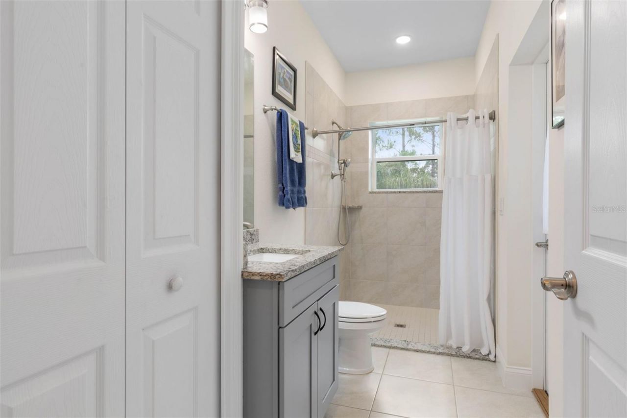 3 Leeds Place , Palm Coast, FL 32137 Photo