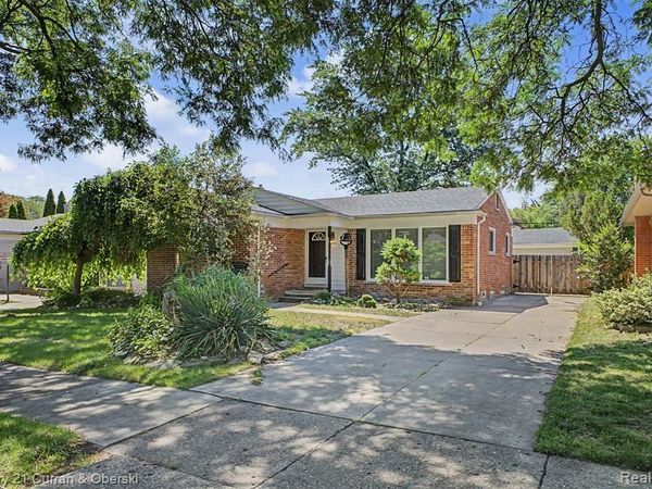 26733 Rouge River Drive, Dearborn Heights, MI 48127