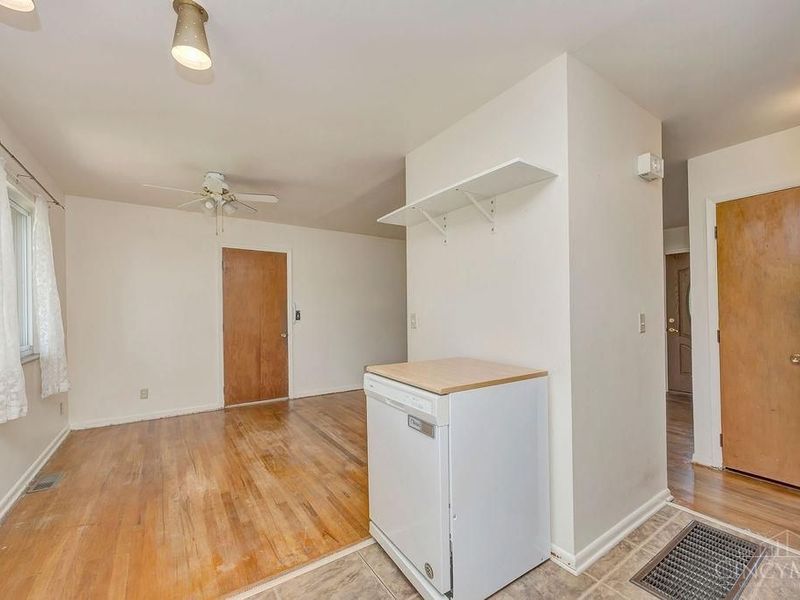 8036 Laray Drive, West Chester, OH 45069 Photo 12
