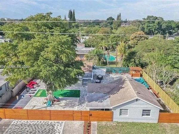 608 N 24th Ave , Unit 608, Hollywood, FL 33020