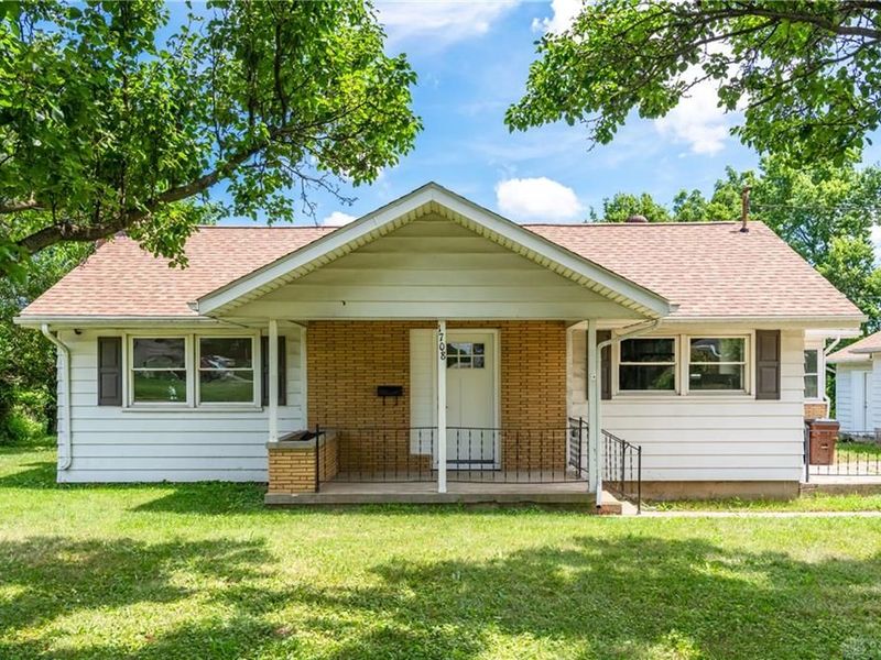 1708 S Maple Avenue, Fairborn, OH 45324 Photo 1