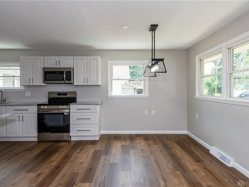 1708 S Maple Avenue, Fairborn, OH 45324 Photo 13