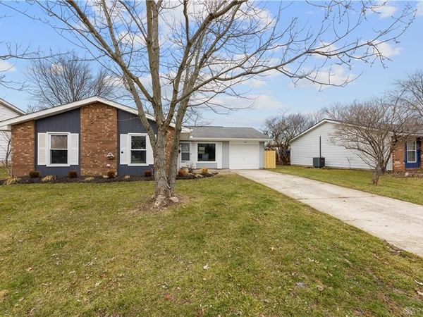 906 Tradewind Drive, Mason, OH 45040