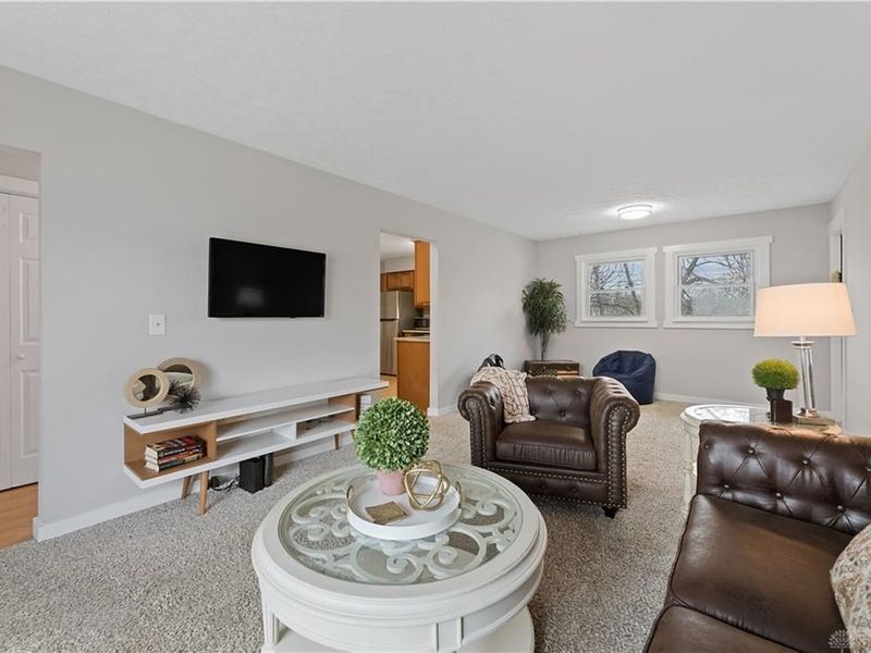 906 Tradewind Drive, Mason, OH 45040 Photo 5