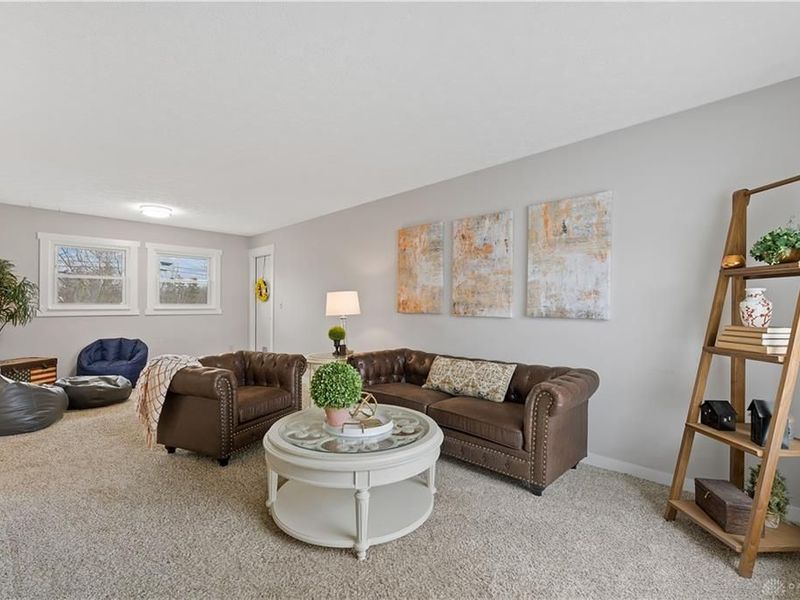 906 Tradewind Drive, Mason, OH 45040 Photo 8